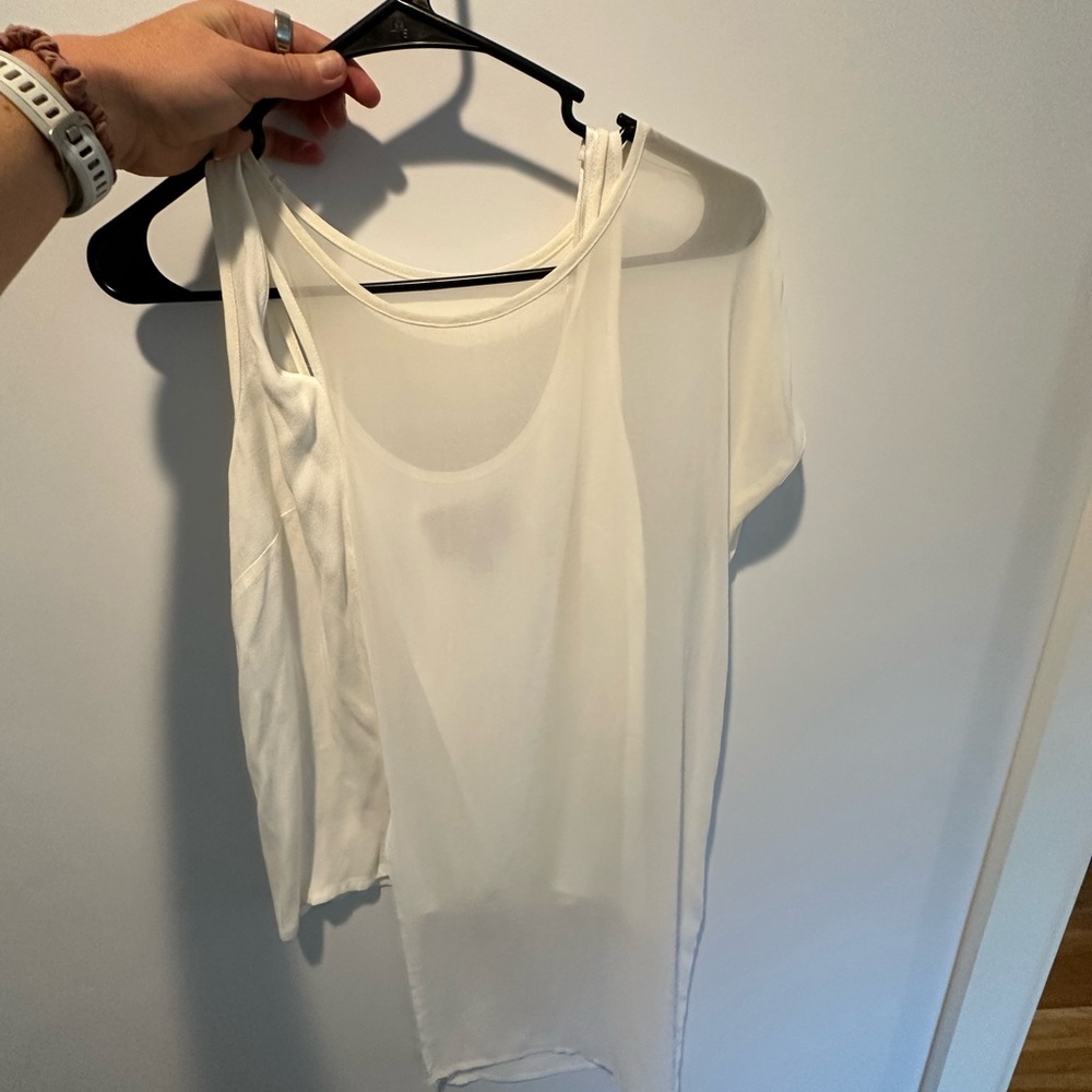 Ricochet Chic White Short Sleeve Women's Top